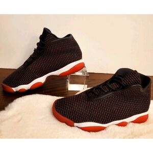 Nike Air Jordan Horizon Bred Sneakers 2015 823581-001 Preowned Men 9.5 Authentic
